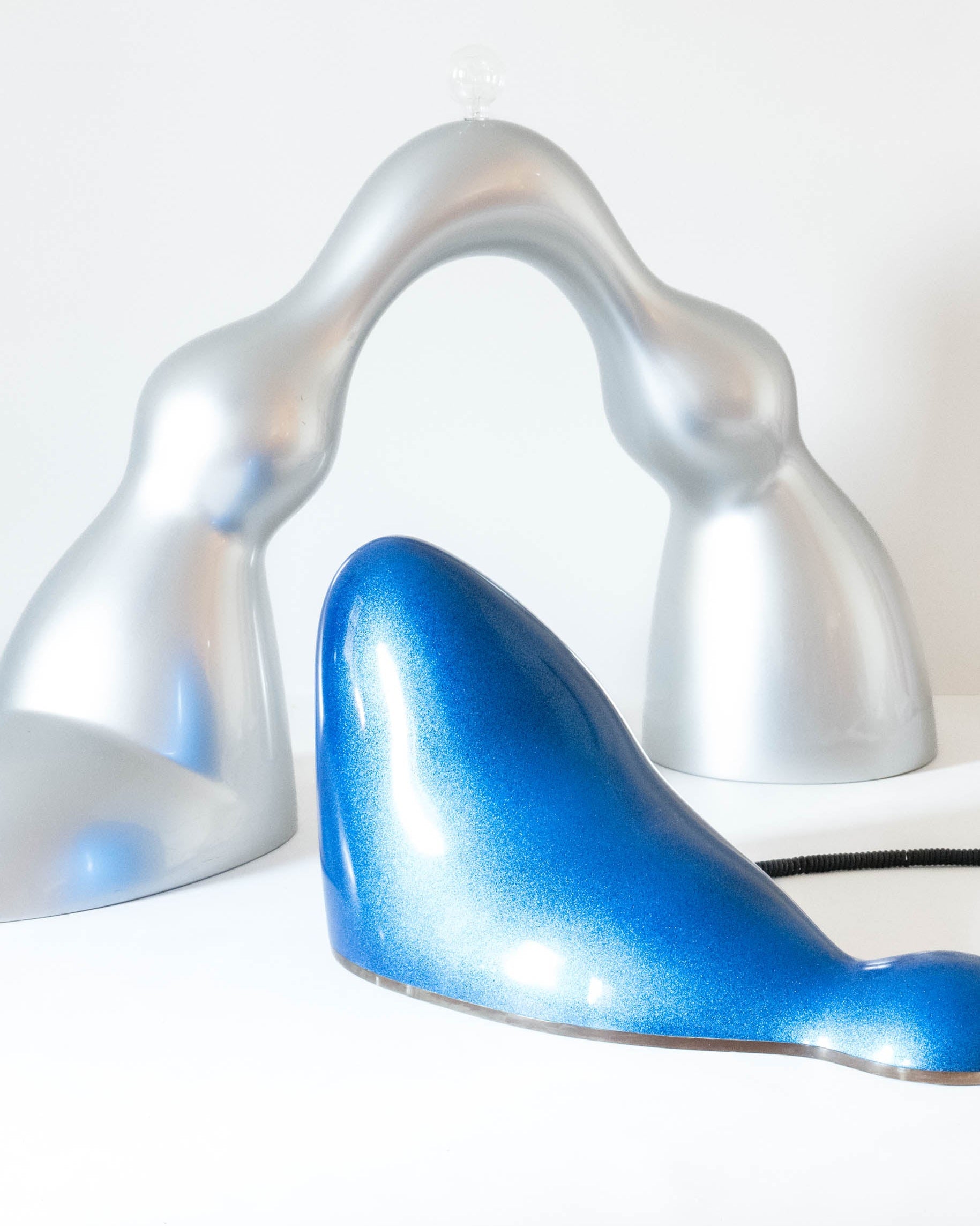 Sluggo Floor Light by Wendell Castle