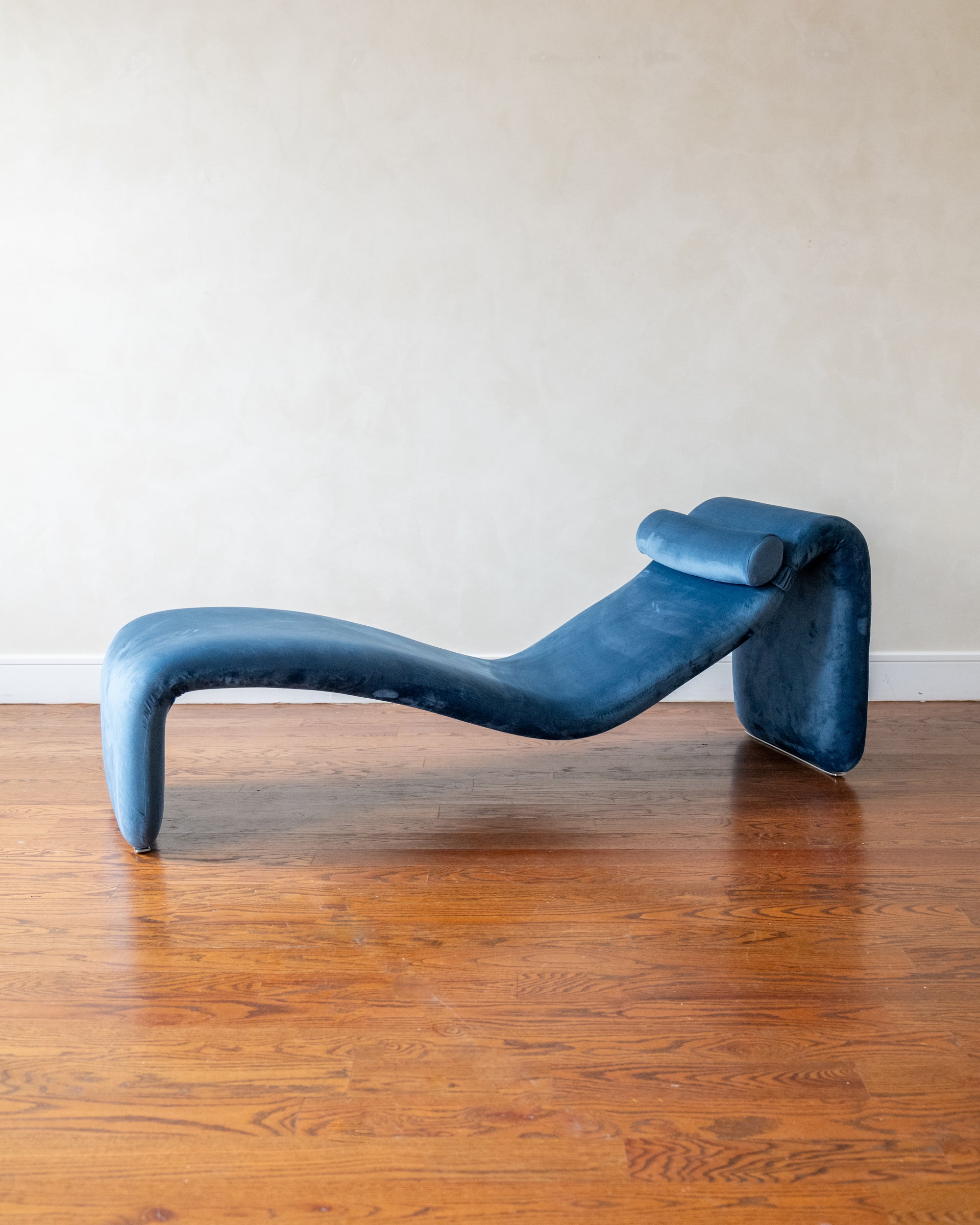 'Djinn' chaise longue by Oliver Mourgue