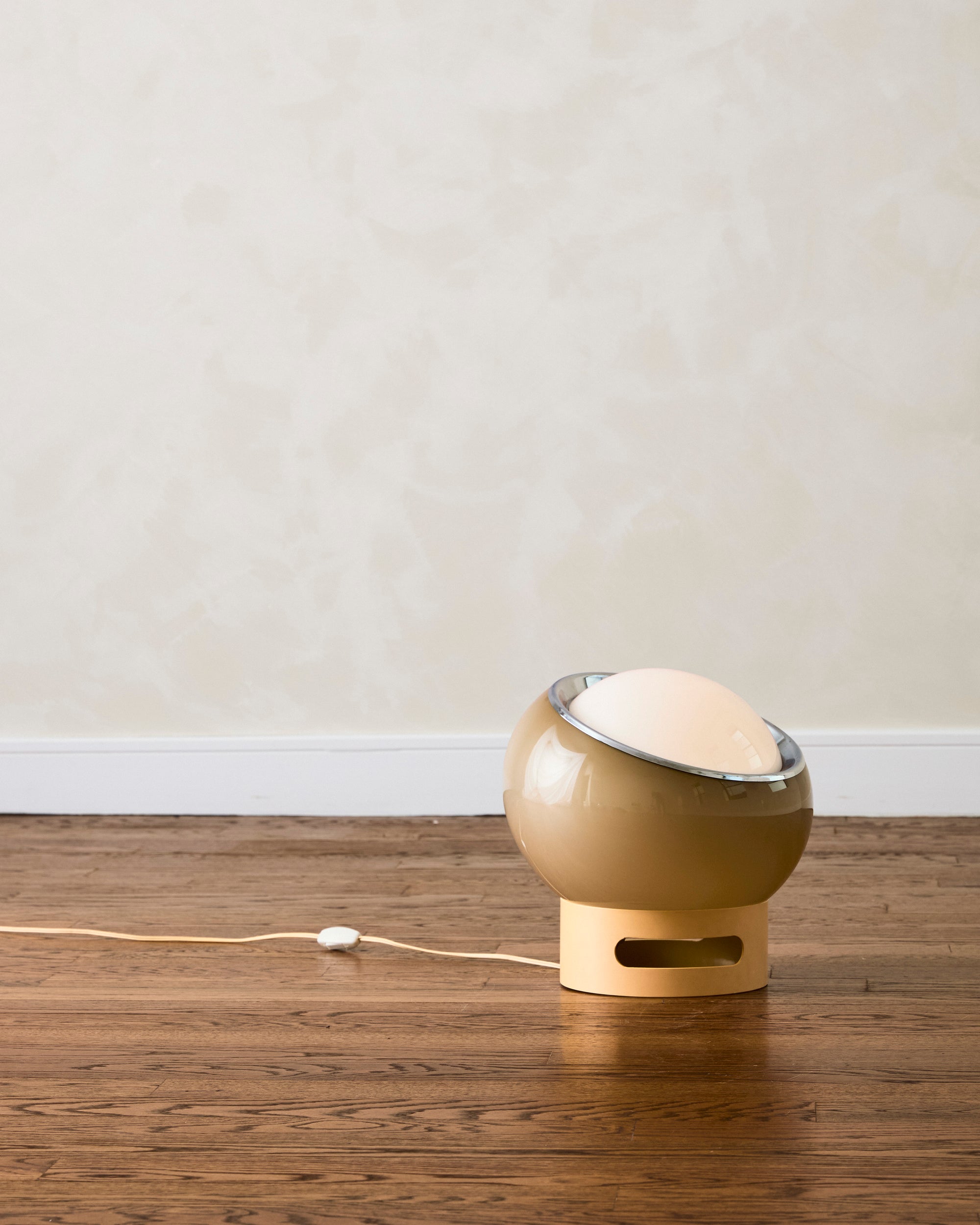 Clan' table lamp Shop vintage furniture NYC – kalei