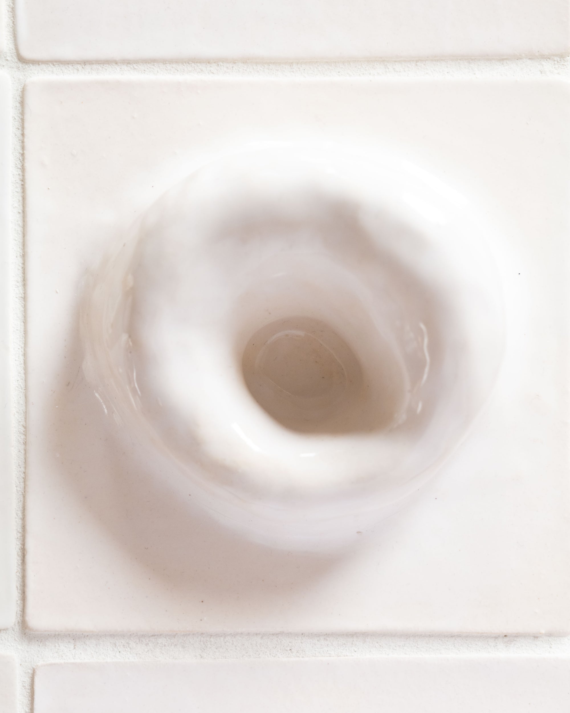 'Il Tavolo Divertente' by Edith Sevigny-Martel
