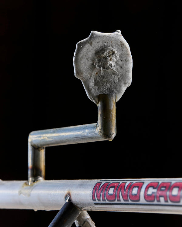 Artefact 9 by Lionel Jadot