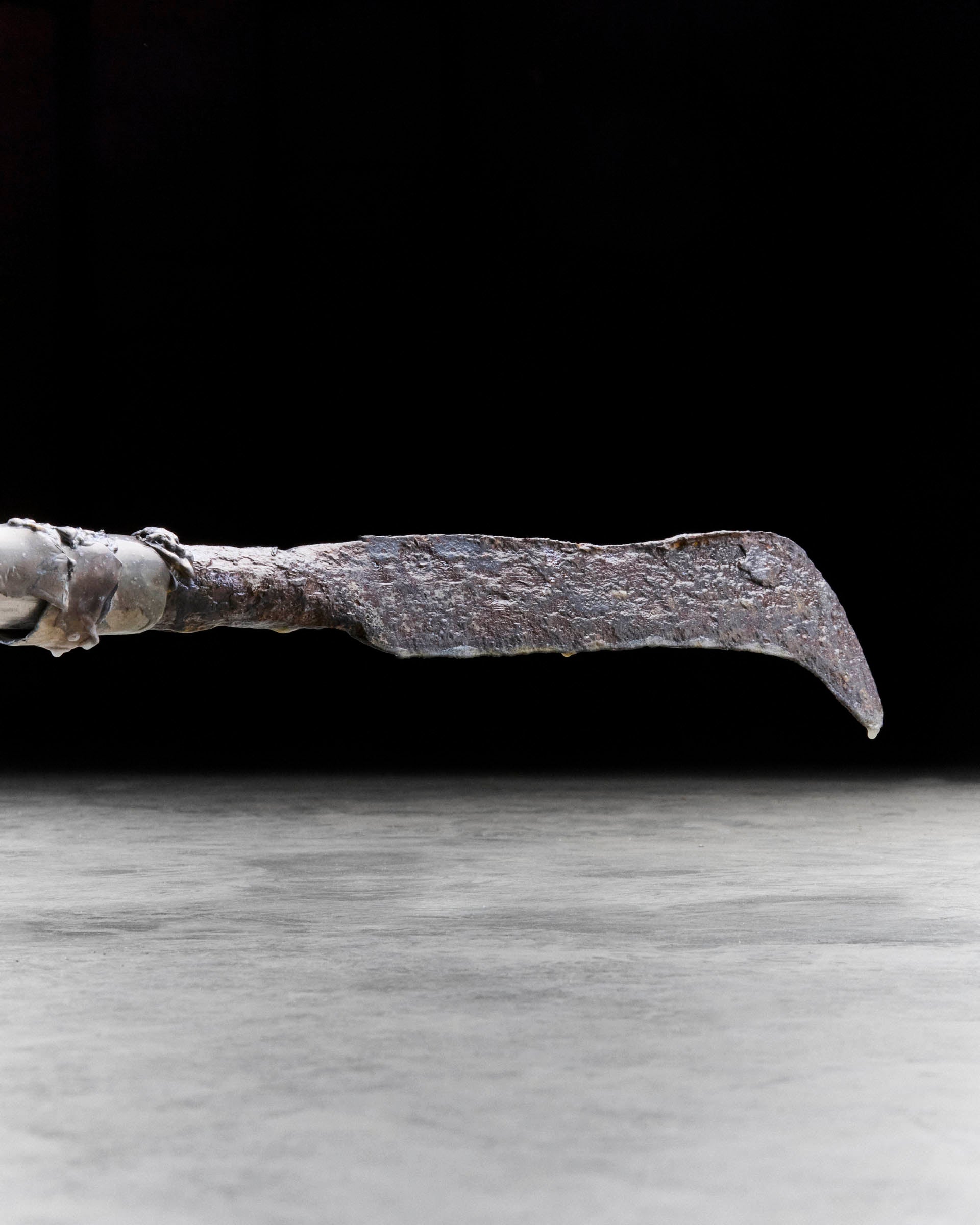 Artefact 9 by Lionel Jadot